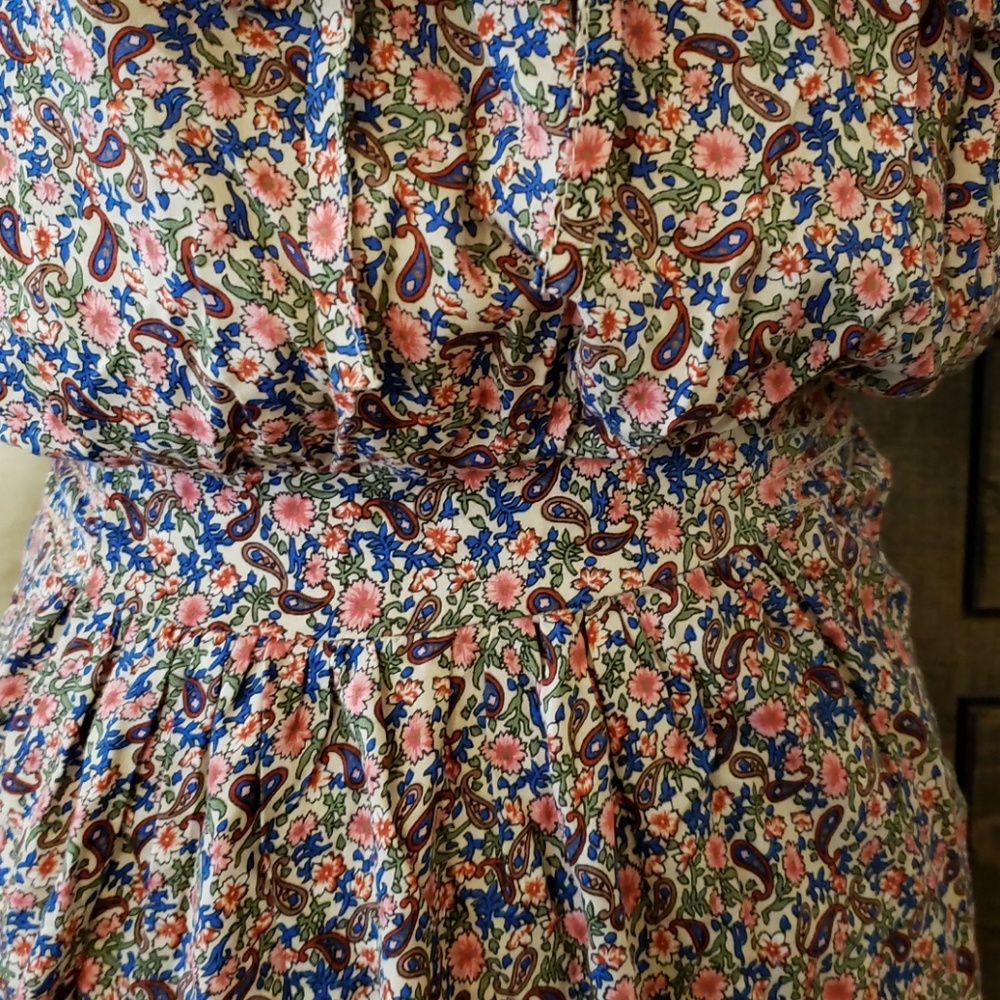Floral Ruffle Dress - Picture 4 of 8